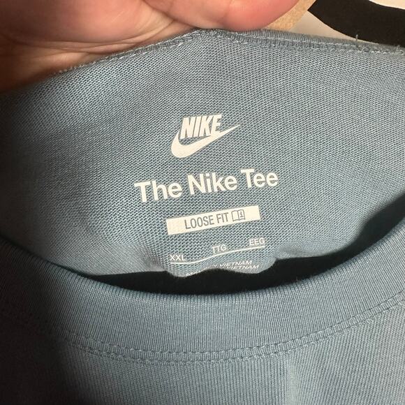 NEW Nike Men's Premium Essentials Pocket T-Shirt Blue Size XXL - Picture 7 of 10